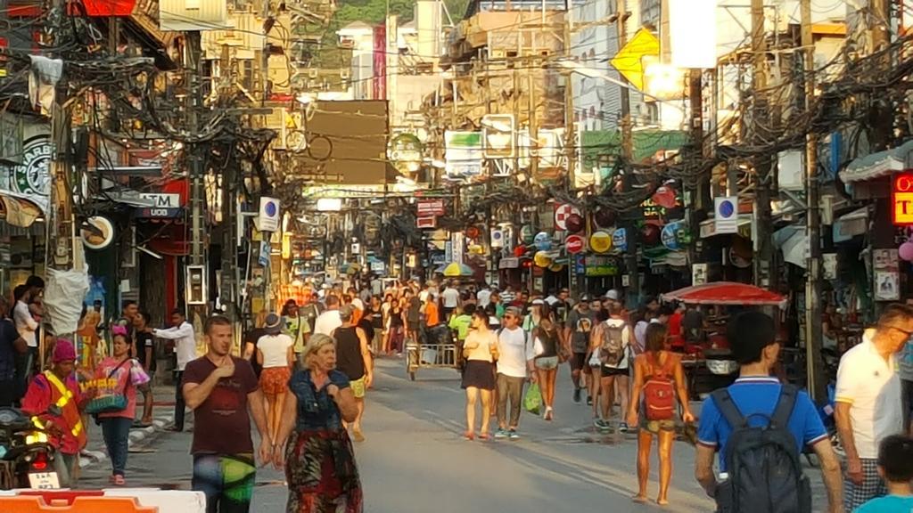 The Atlas Patong المظهر الخارجي الصورة